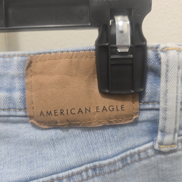 American Eagle Outfitters Light Blue Denim Jeans - Picture 4 of 13